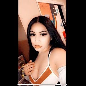 Meet your Posher, Giselle